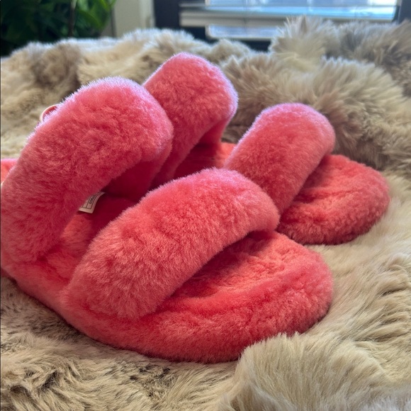 UGG Pink Fluff Double-Strap Slide with Branded Back Strap - Picture 3 of 7